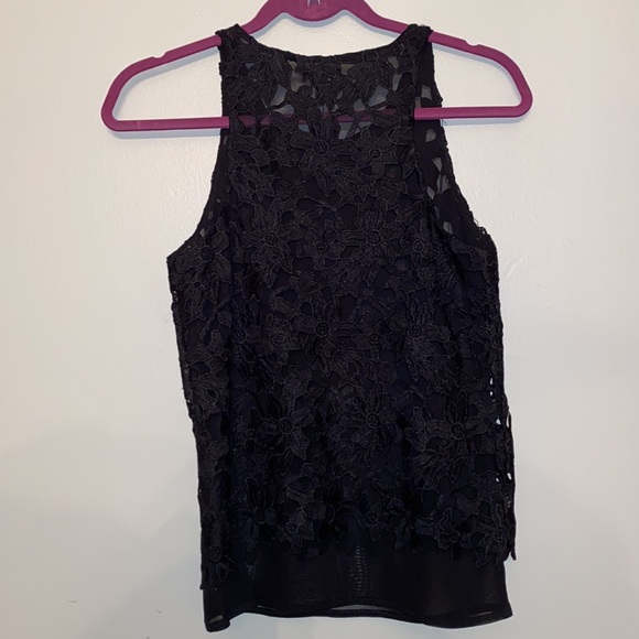 Express Lace Flower Shirt Tank NWT XS - Picture 3 of 9